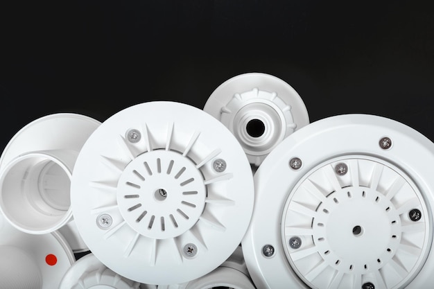 sanitary-equipment_93675-131057